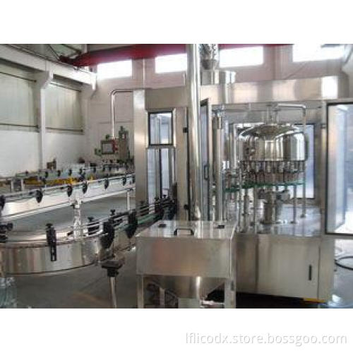 12000 B/h Auto and High Speed Water Bottle Filling Machin